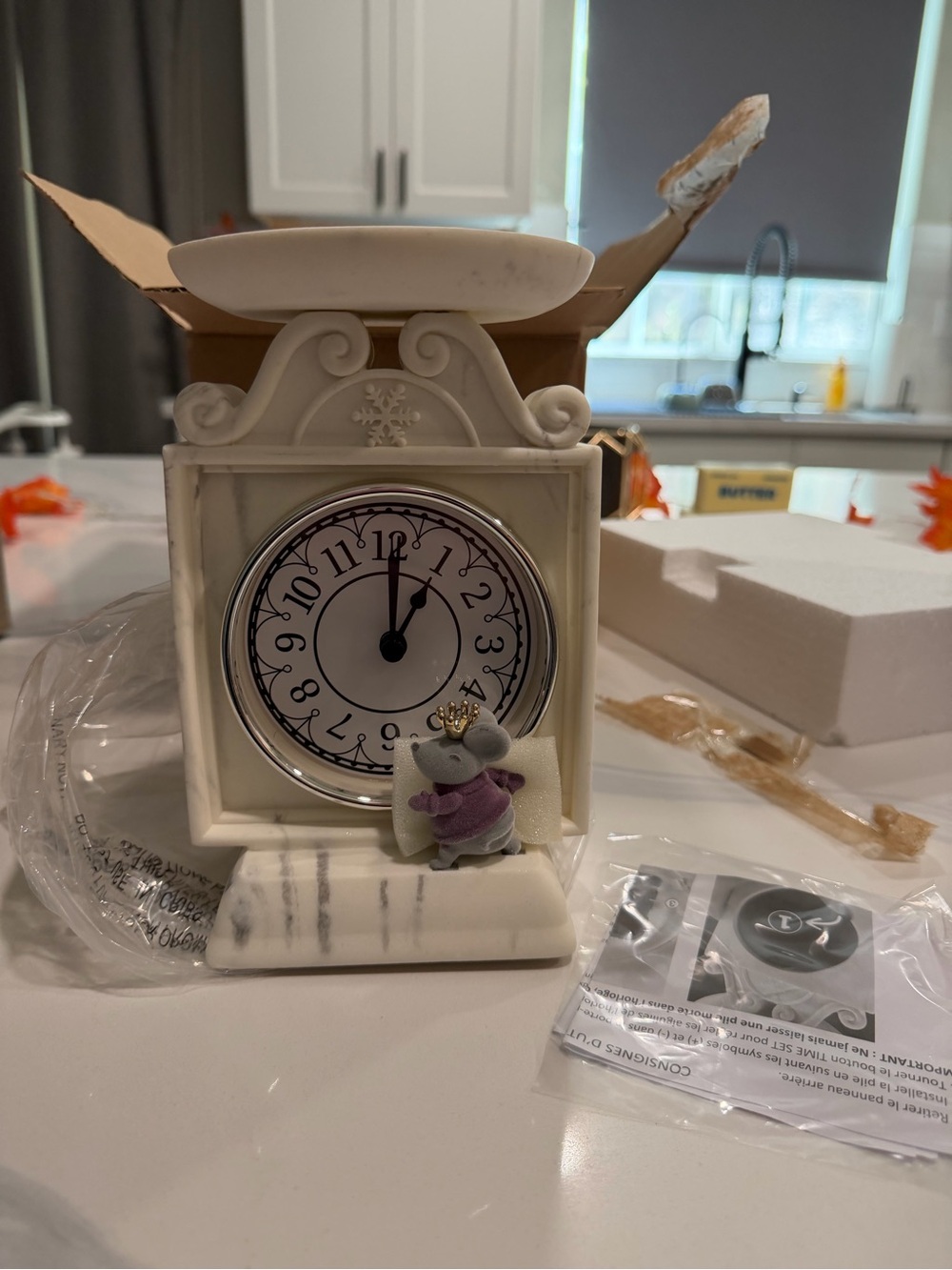 Brand new bath and body works candle holder. Marble clock and mouse